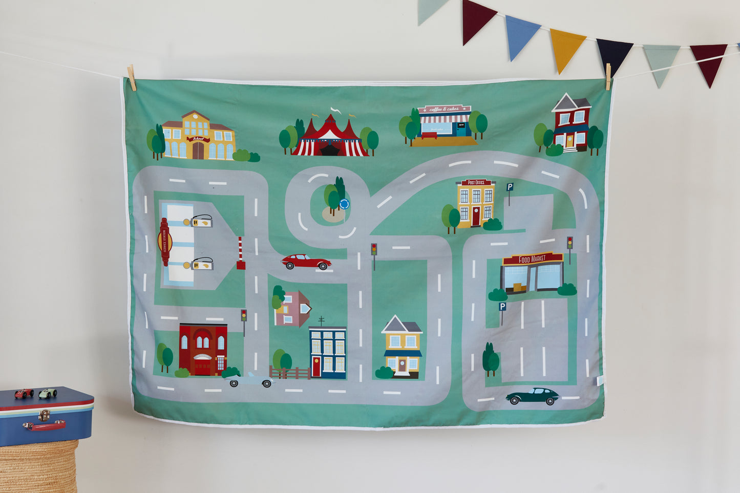 Playmat set for car lovers 100% cotton  (includes wooden 2 cars)